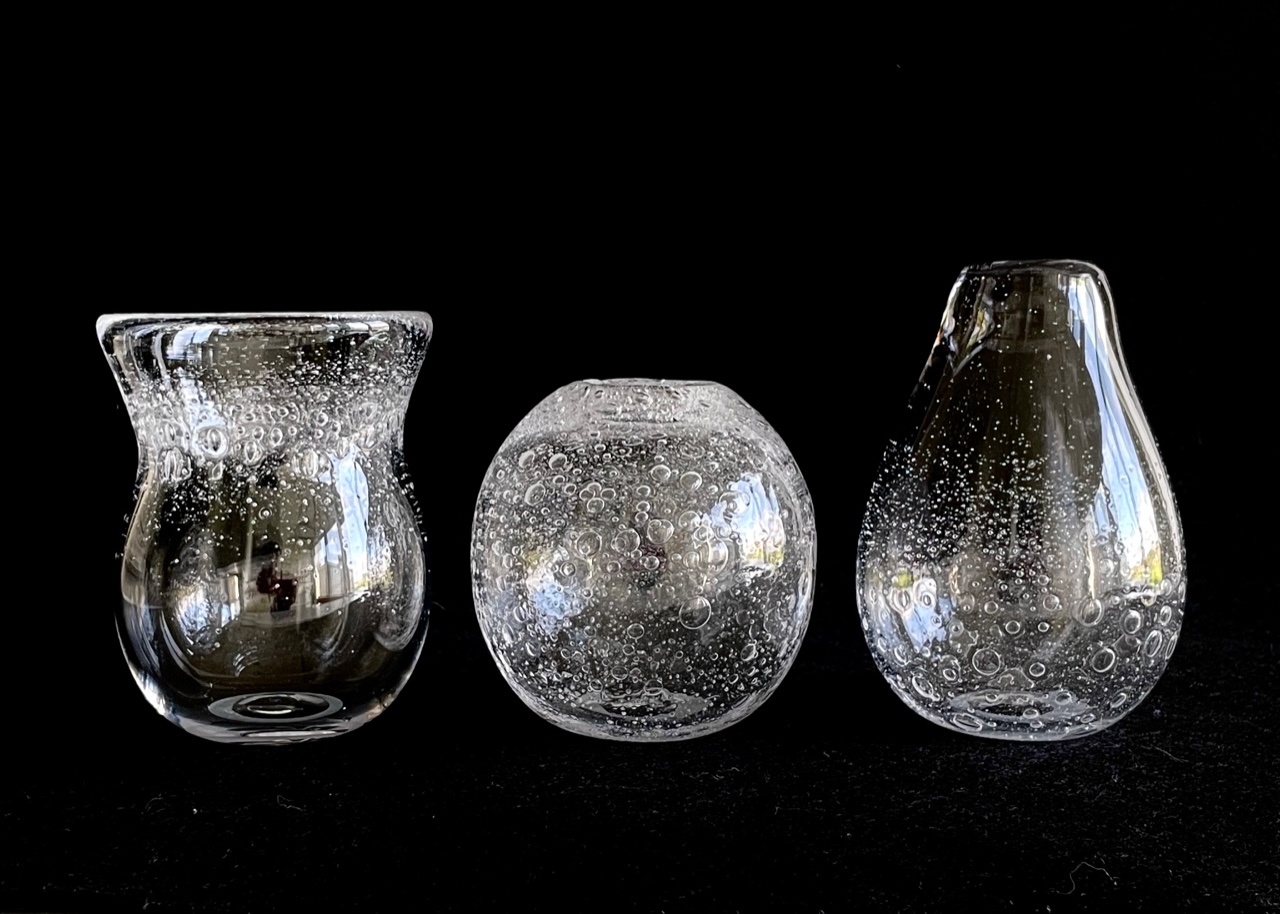 透明ガラスの吹きガラス体験